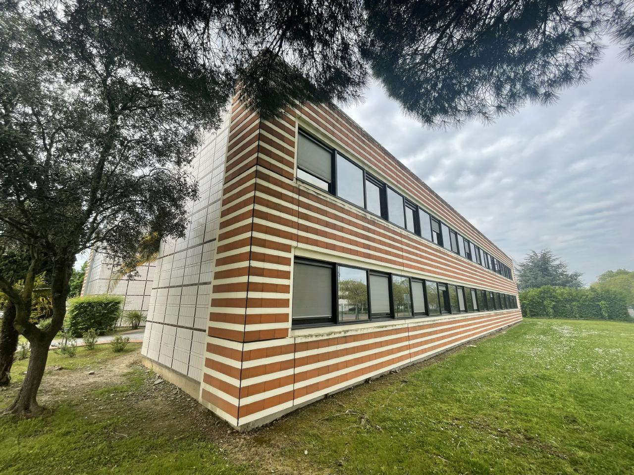 Bureau Toulouse 250m² Location bureau Toulouse Haute-Garonne OLBUR2311598 0
